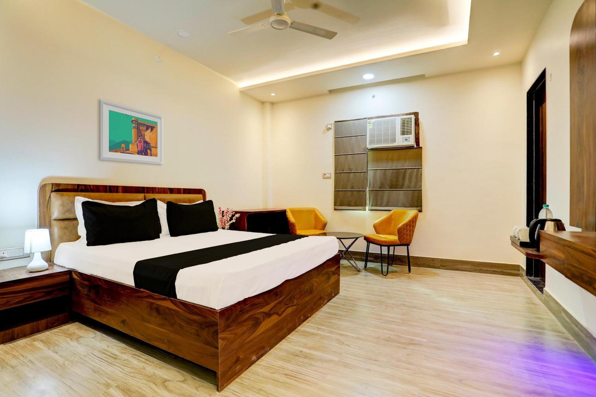 Hotel O Krishna Greens Kanpur Eksteriør billede