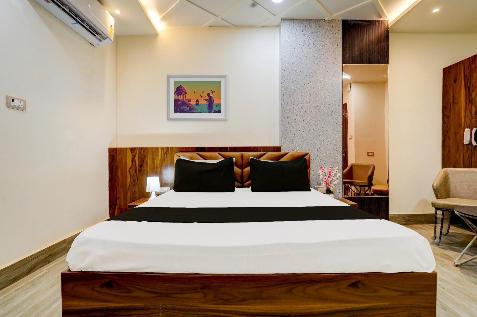 Hotel O Krishna Greens Kanpur Eksteriør billede